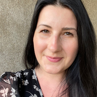 Writer: Jeanine Schäfer