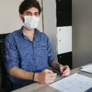 Yazarın fotoğrafı: Emirhan Çam
