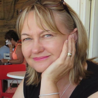 Writer: Estie Watson