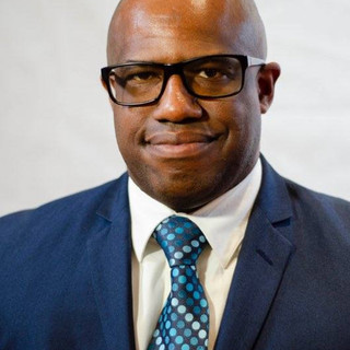 Writer: Maurice Lockhart