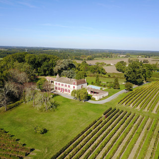 Photo du rédacteur: chateaulerazbarde