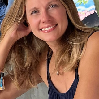 Writer: Julie  Simmons