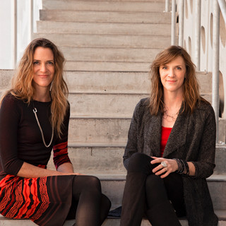 Writer: Twin Candor