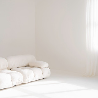 Writer: luxurypointstudio