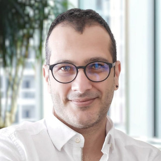 Yazarın fotoğrafı: Abidin Özşahin