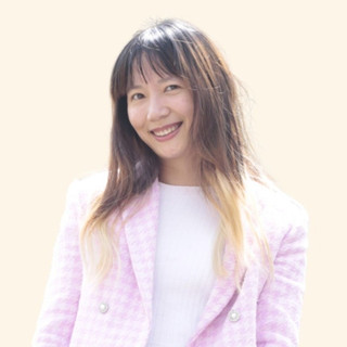 Writer: Duyen Ann