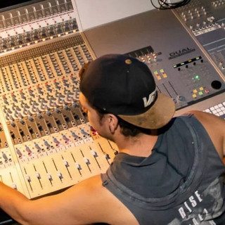 Writer: Dan Bucknell