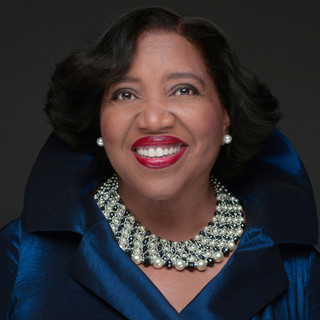 Writer: Dr. Evelyn Collins