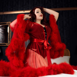 Writer: Kitty Allure