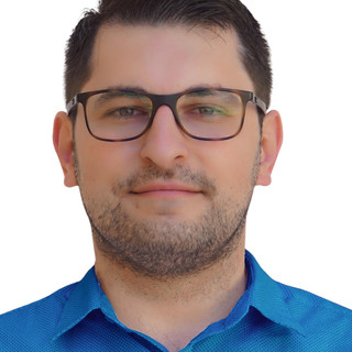 Writer: Vahagn Mkhikian