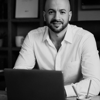 Writer: Julio Peres-Vega