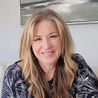 Writer: Beth Siegel