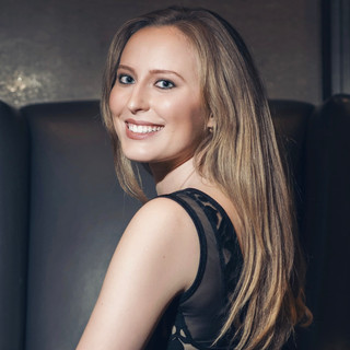 Writer: Dorothy Gal