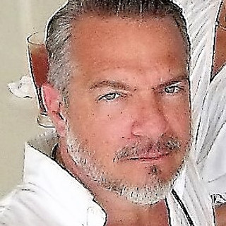 Writer: Eduardo Castillo