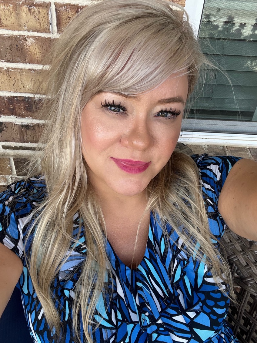 Writer: Mandi Rowe