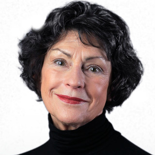 Writer: Carolyn Kortge