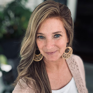 Writer: Stephanie Schleier
