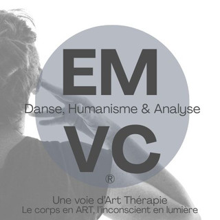 Photo du rédacteur: Valérie GALENO-DELOGU, fondatrice EMVC